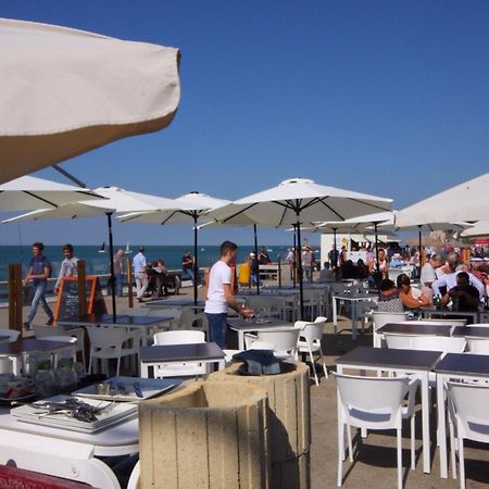 " Le Leana Cardi " Fecamp Bord De Mer Exterior foto