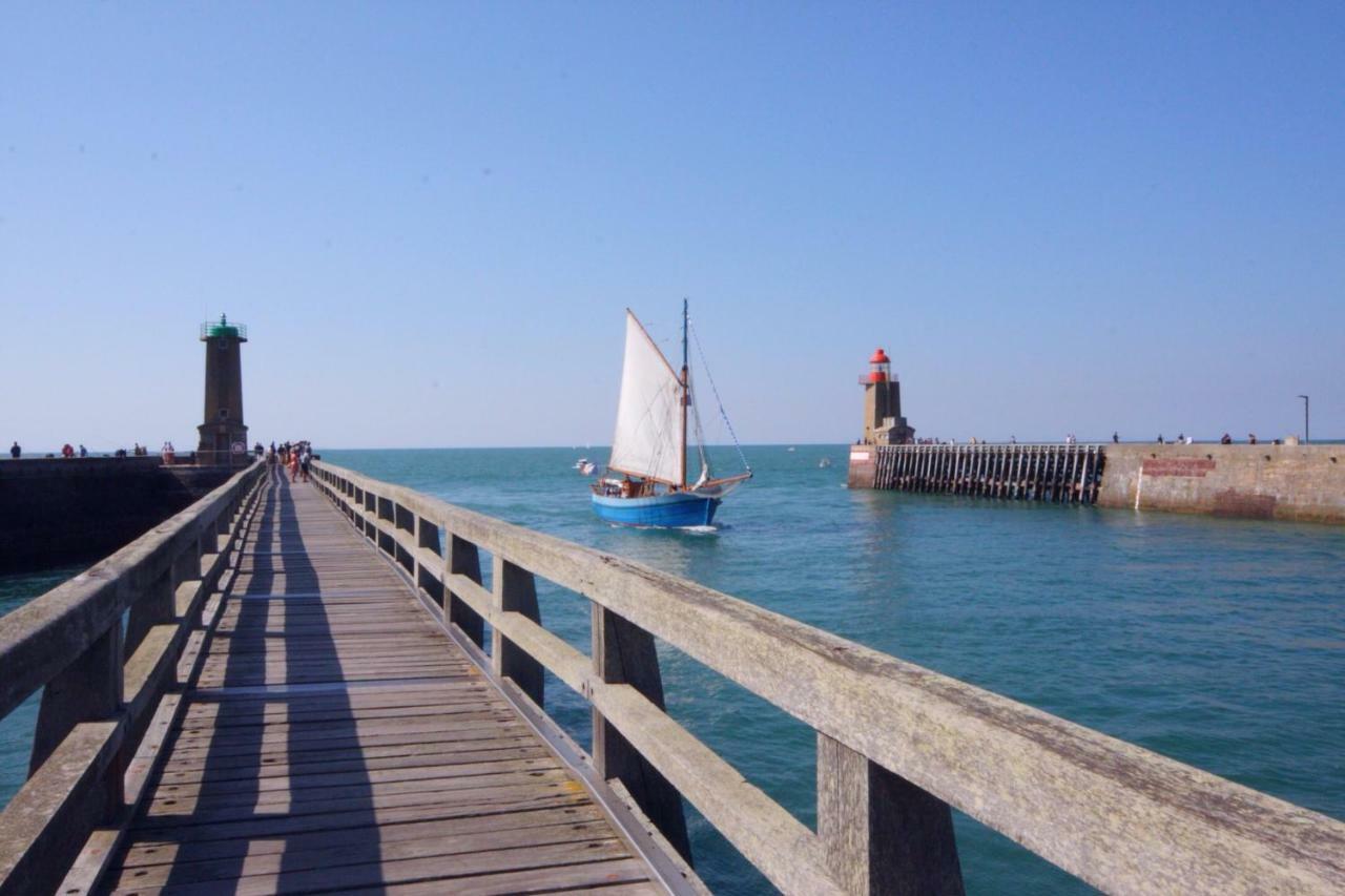 " Le Leana Cardi " Fecamp Bord De Mer Exterior foto